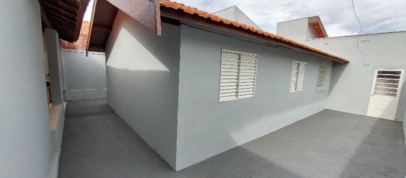 CASA NA INOCOOP em Assis