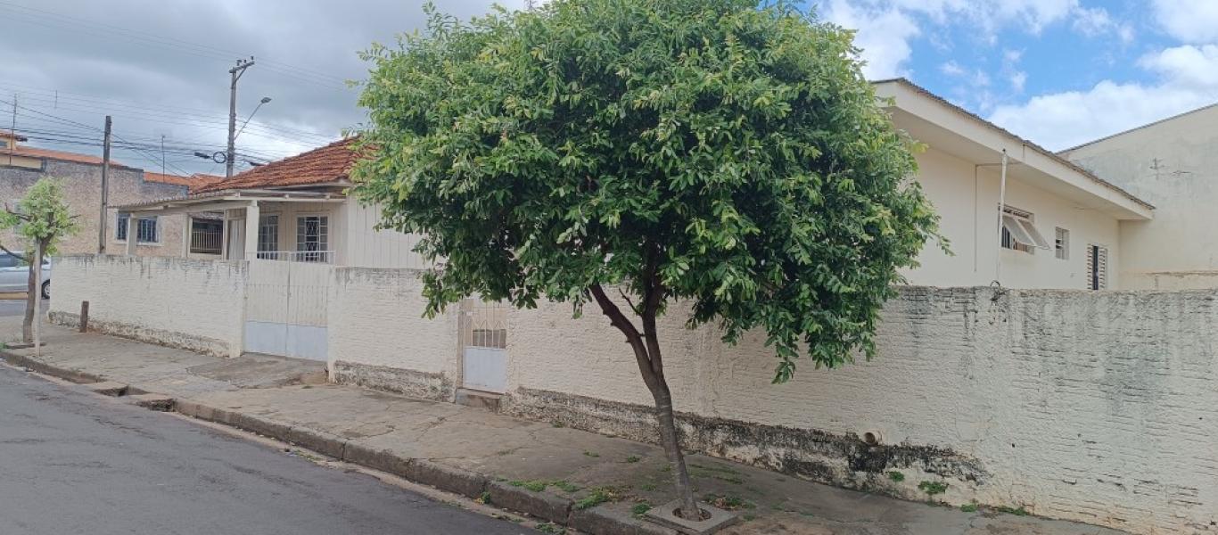 TERRENO NA Vila Santo Antônio em Assis