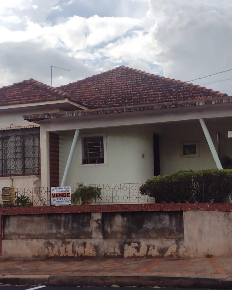 CASA NA VILA SANTA CECILIA em Assis