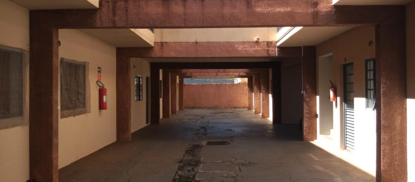 KITNET NA Vila Tênis Clube em Assis