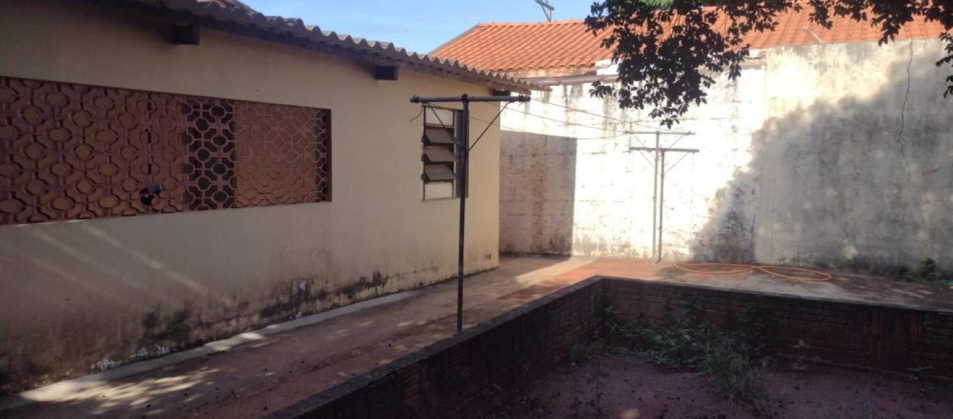 CASA NA VILA RIBEIRO em Assis