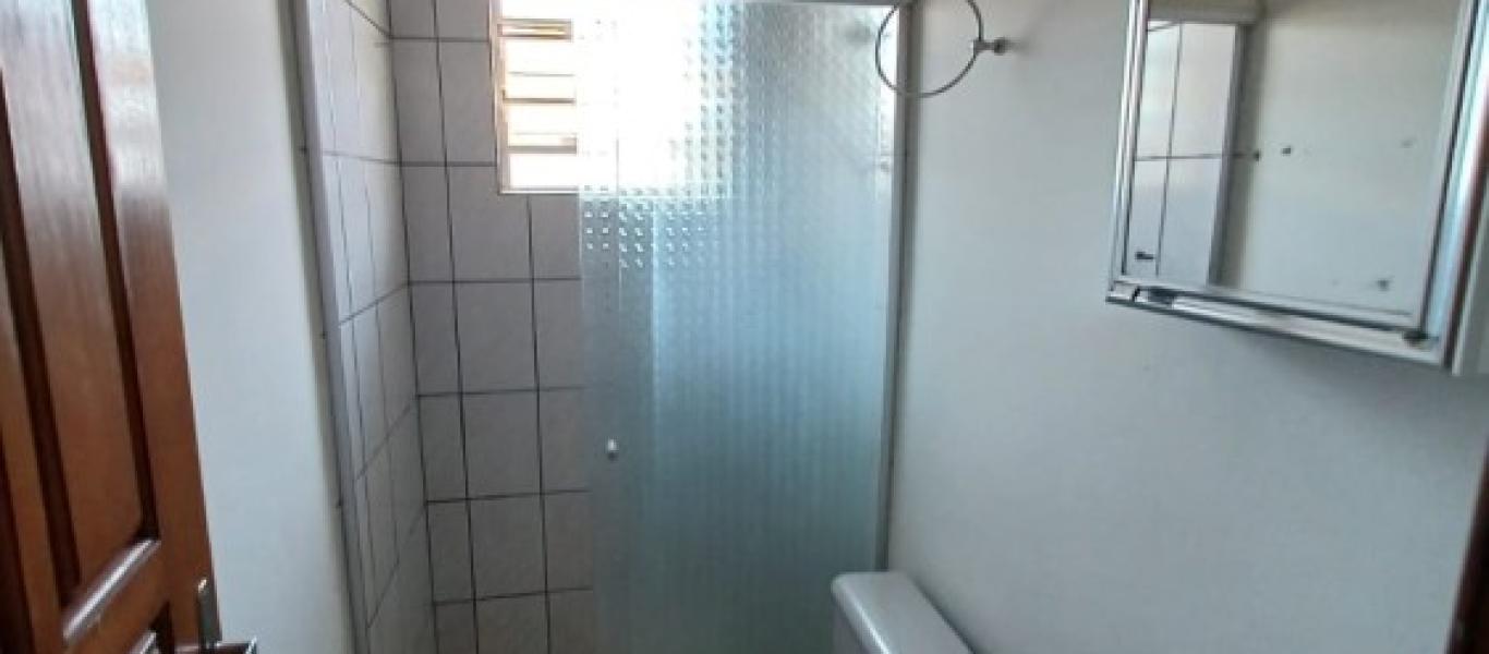 KITNET NA Conjunto Habitacional Irmã Catarina em Assis
