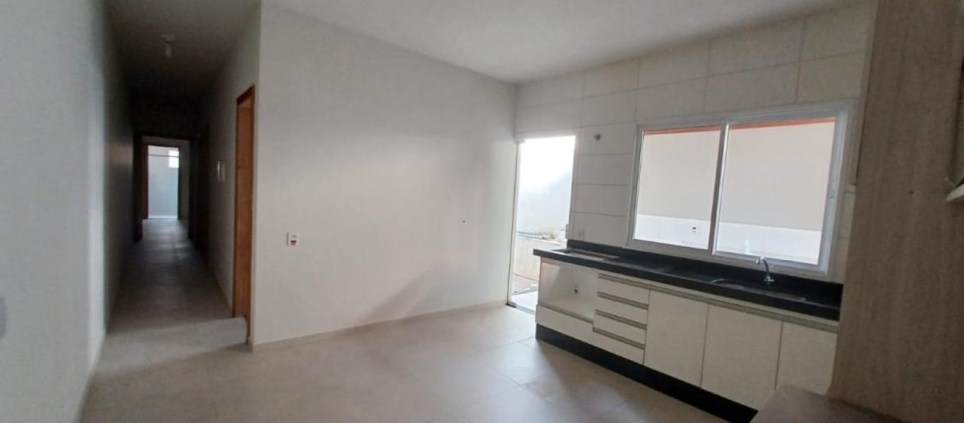 CASA NA Vila Cambuí em Assis