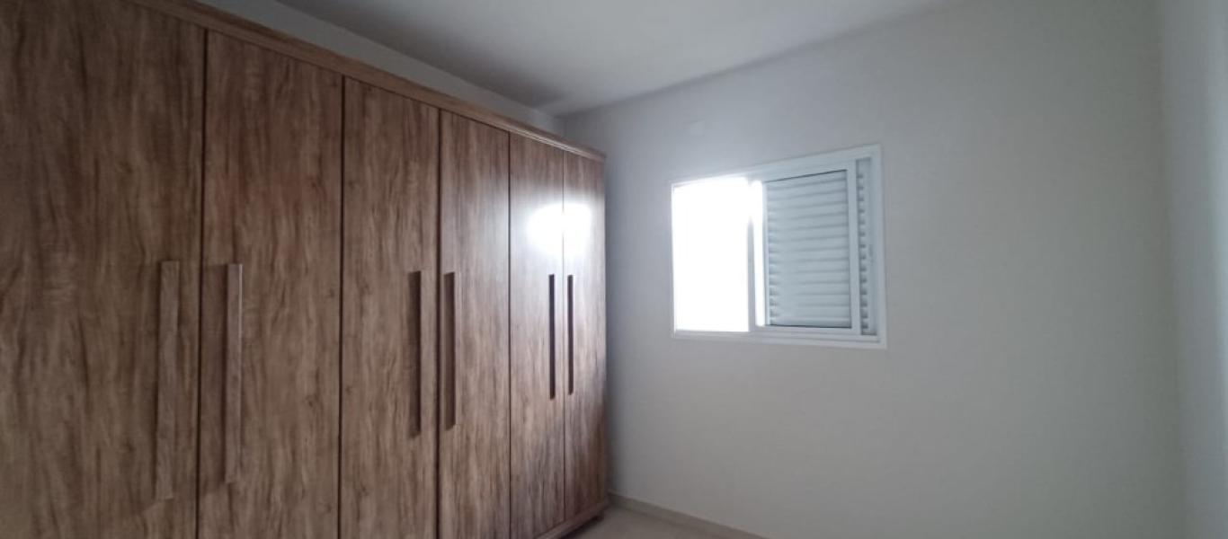 CASA NA Vila Cambuí em Assis
