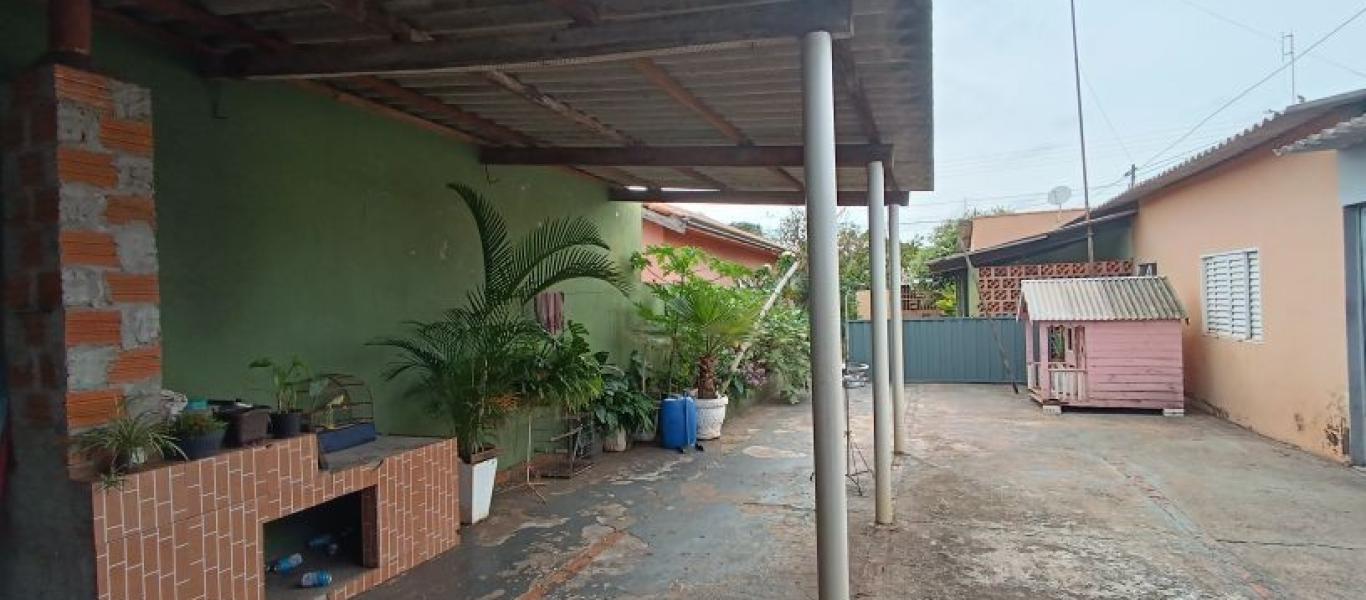 CASA NA Vila Ribeiro em Assis