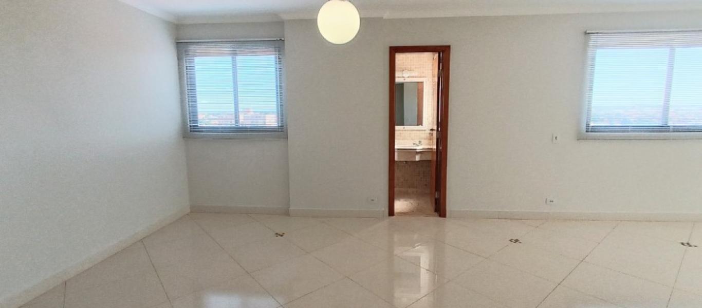 APARTAMENTO NA Centro em Assis