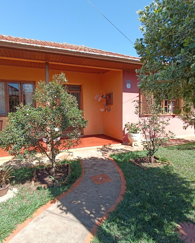 CASA NA Vila Adileta em Assis