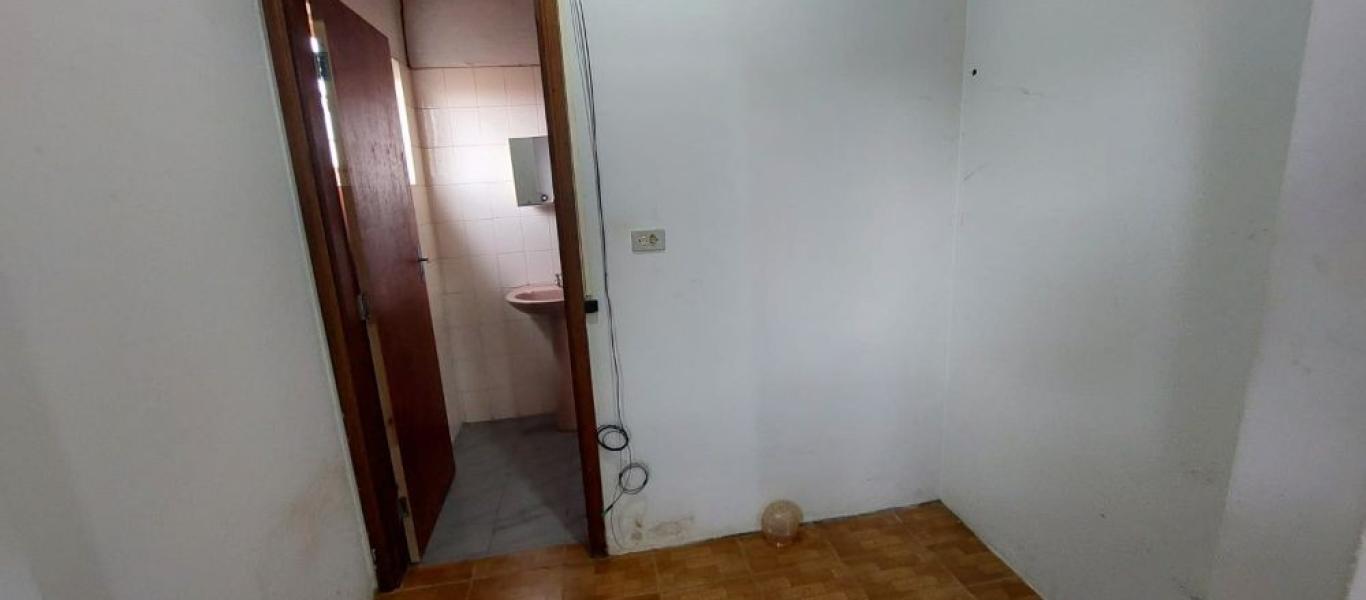 CASA NA Vila Central em Assis