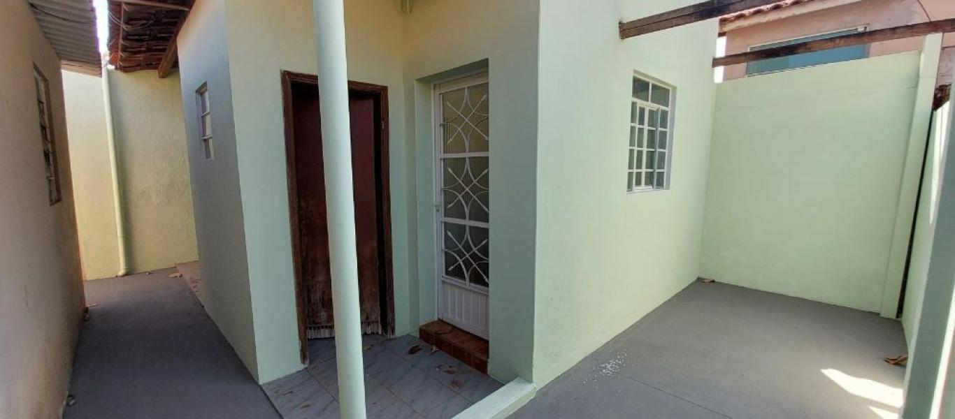 CASA NA Vila Central em Assis
