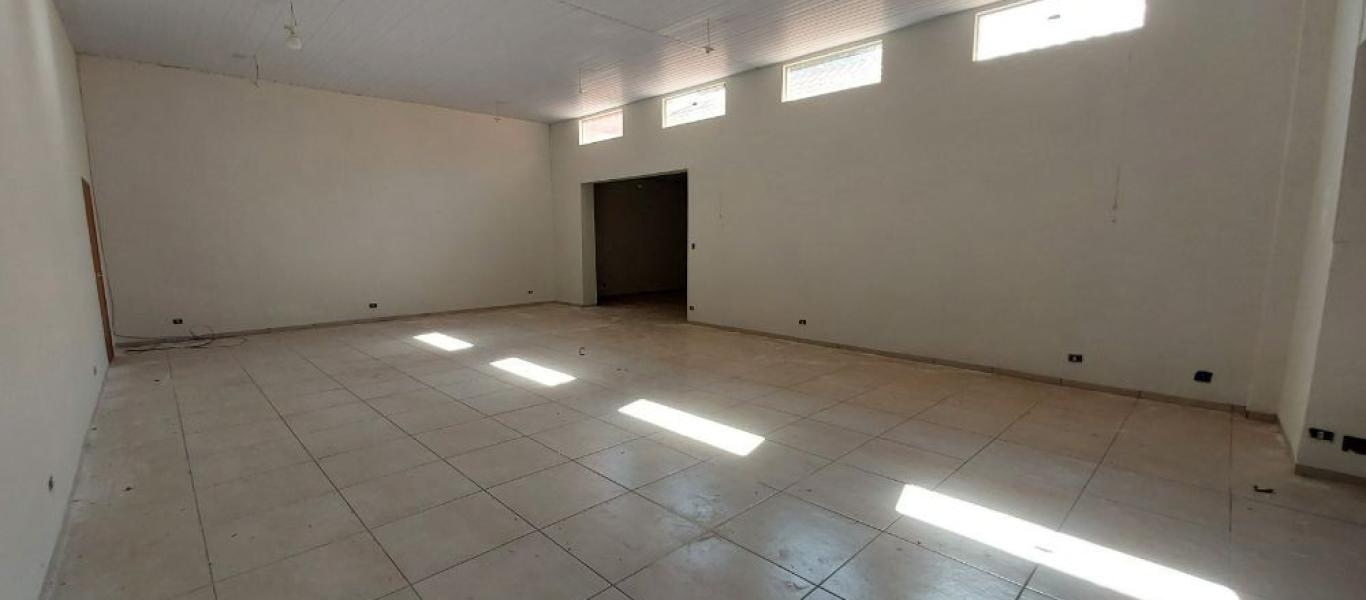SALA COMERCIAL NA Centro em Assis