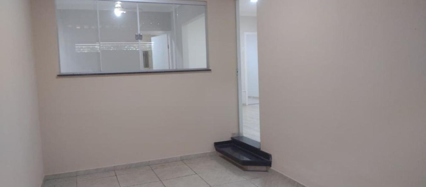 CASA NA Vila Central em Assis