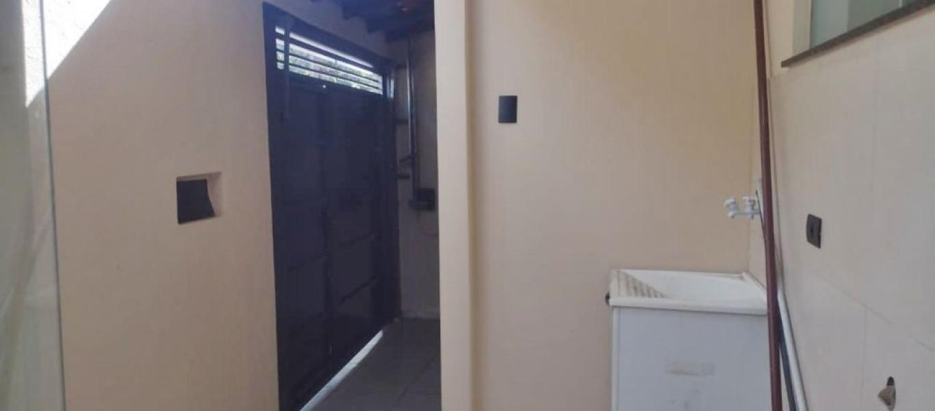 CASA NA Vila Central em Assis