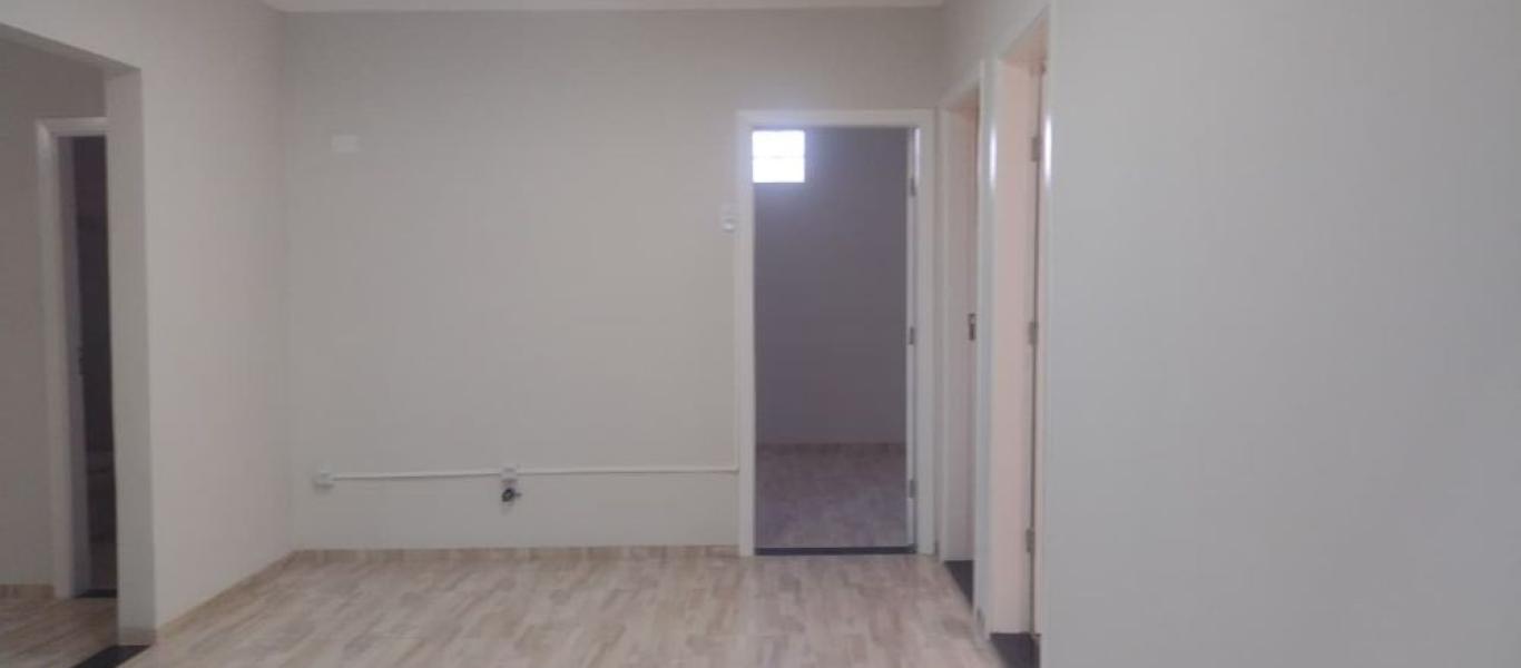 CASA NA Vila Central em Assis