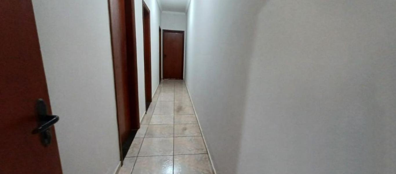 CASA NA Vila Xavier em Assis