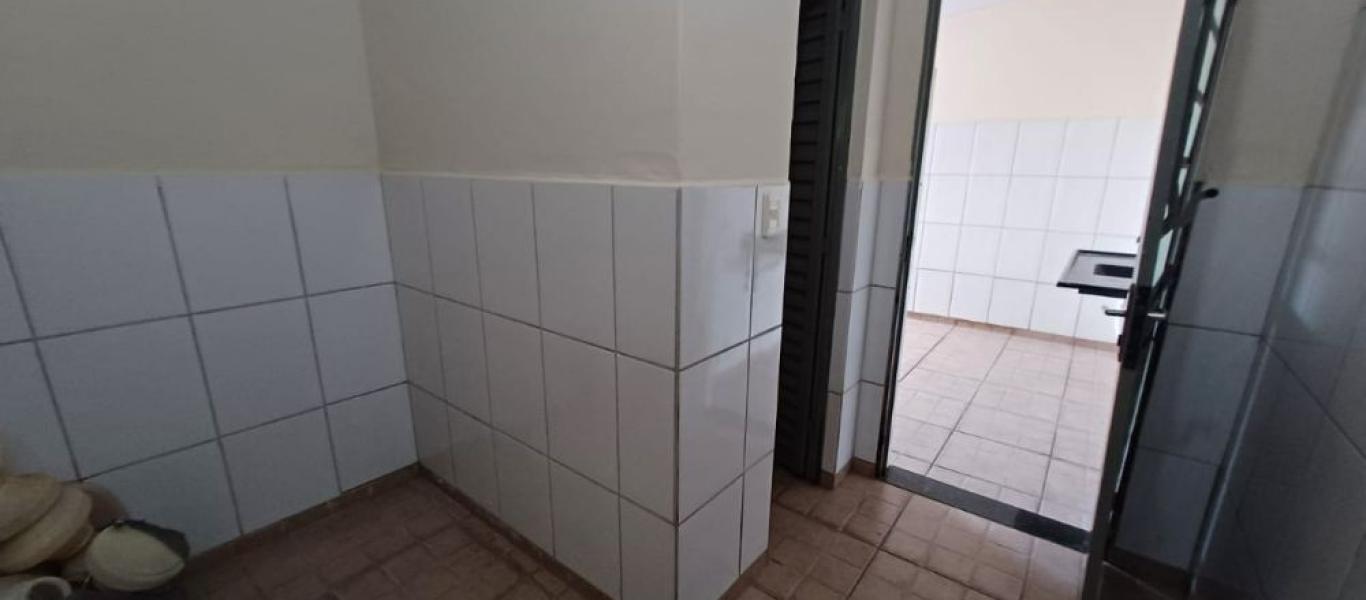 CASA NA Vila Xavier em Assis
