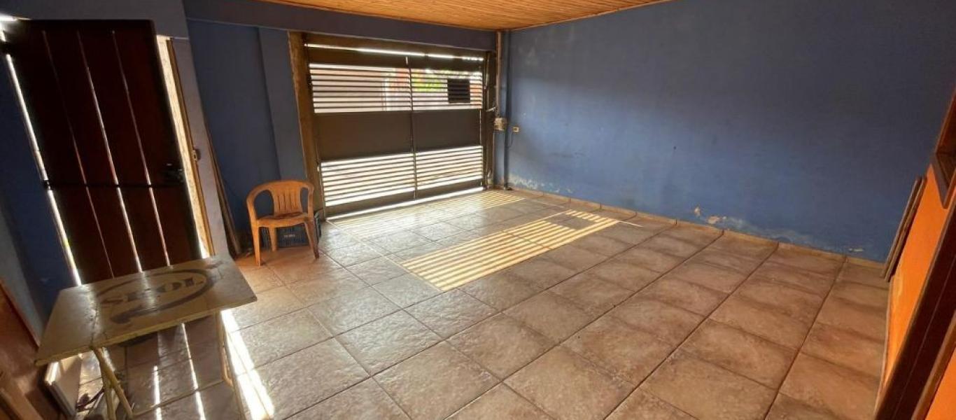 CASA NA Vila Ribeiro em Assis