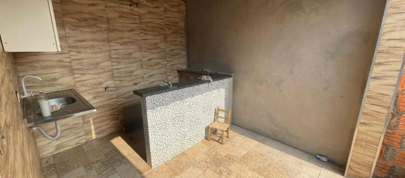 CASA NA Vila Ribeiro em Assis