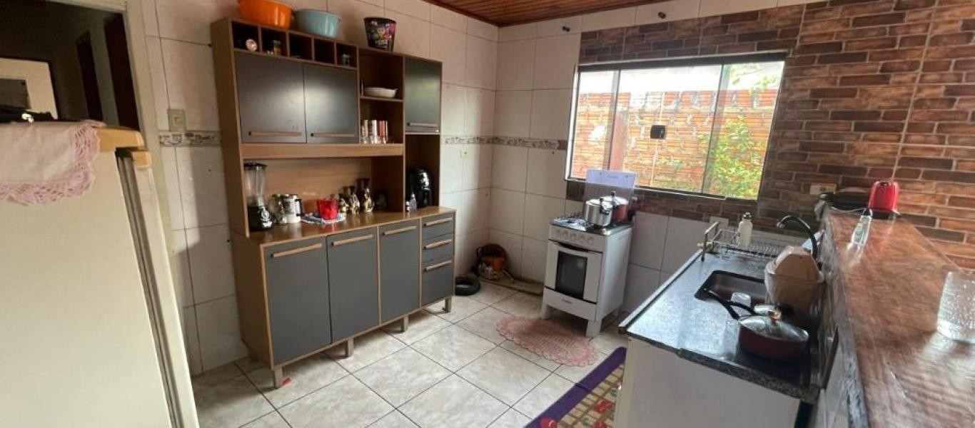 CASA NA Vila Ribeiro em Assis