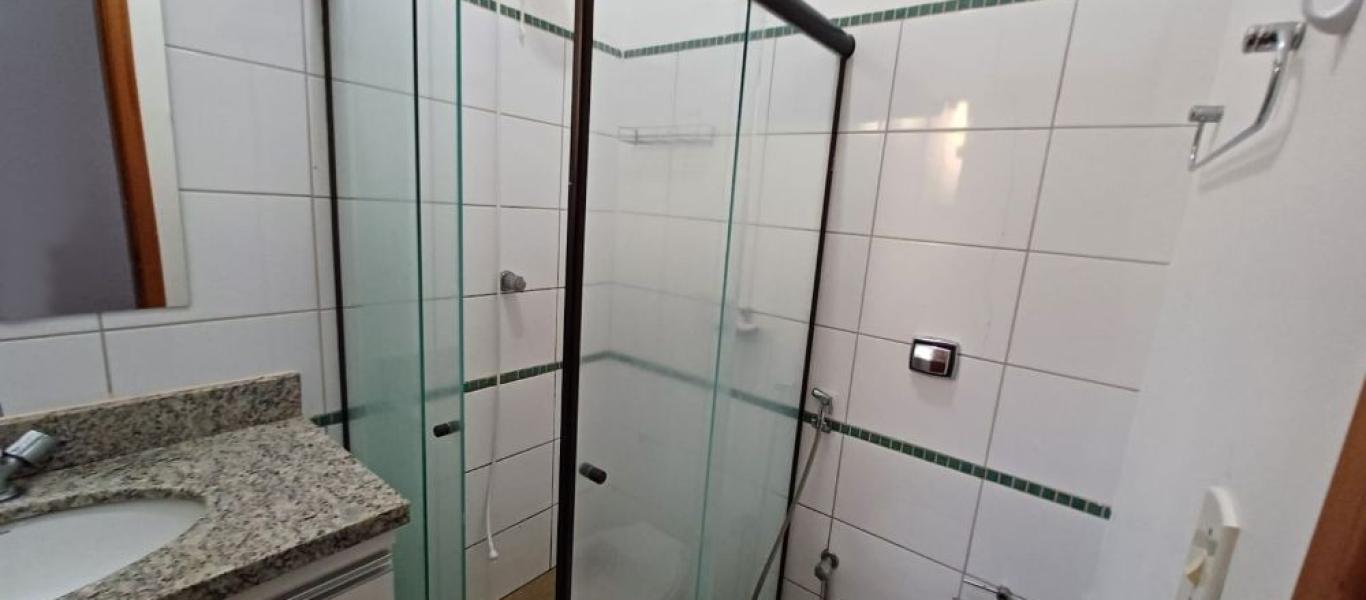CASA NO Jardim Monte Carlo em Assis