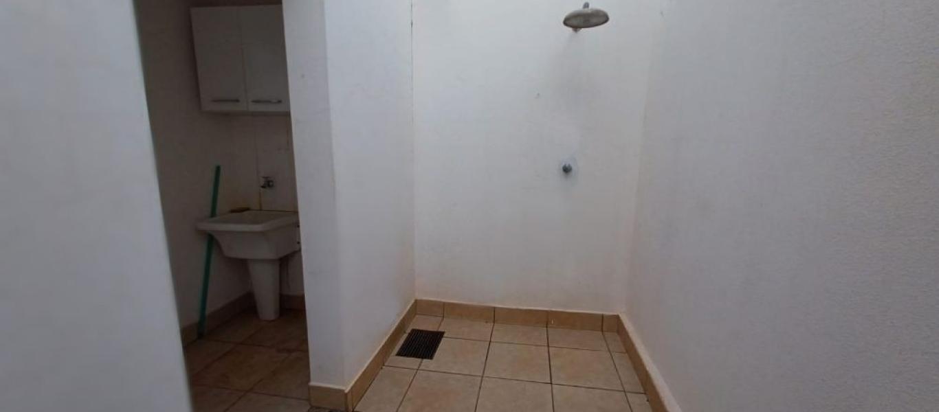 CASA NO Jardim Monte Carlo em Assis
