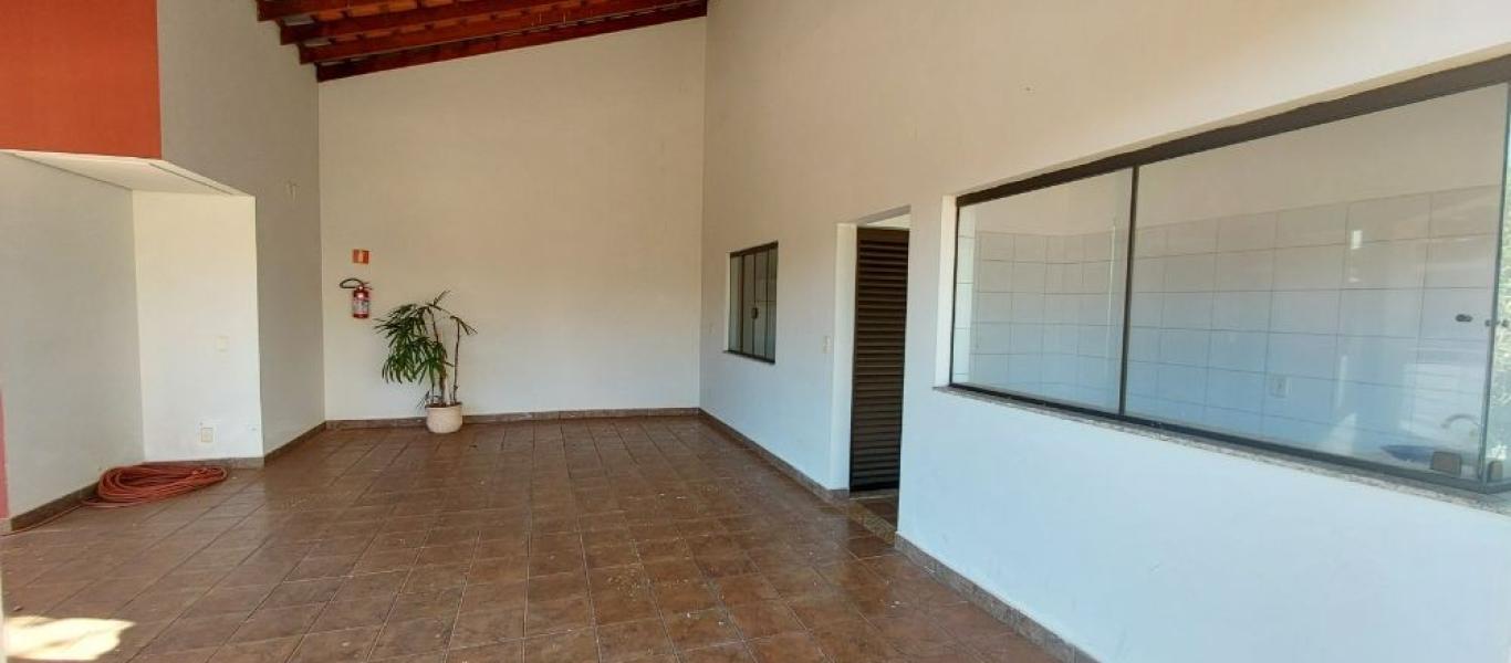 CASA NO Jardim Monte Carlo em Assis