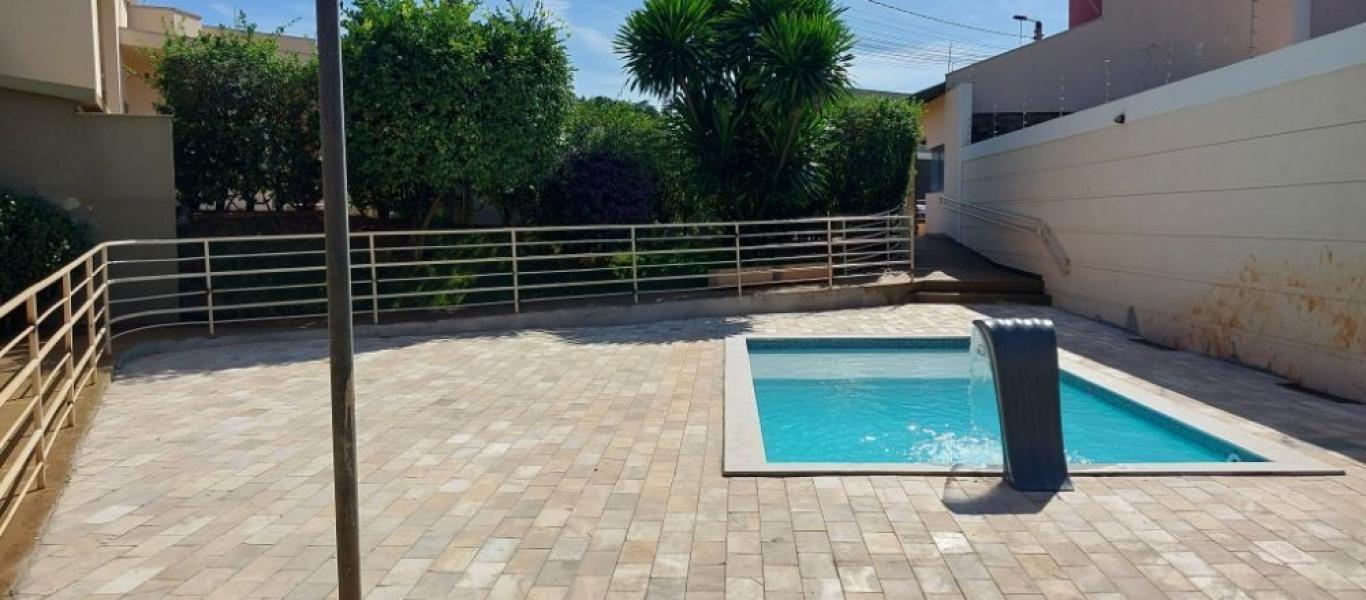 CASA NO Jardim Monte Carlo em Assis