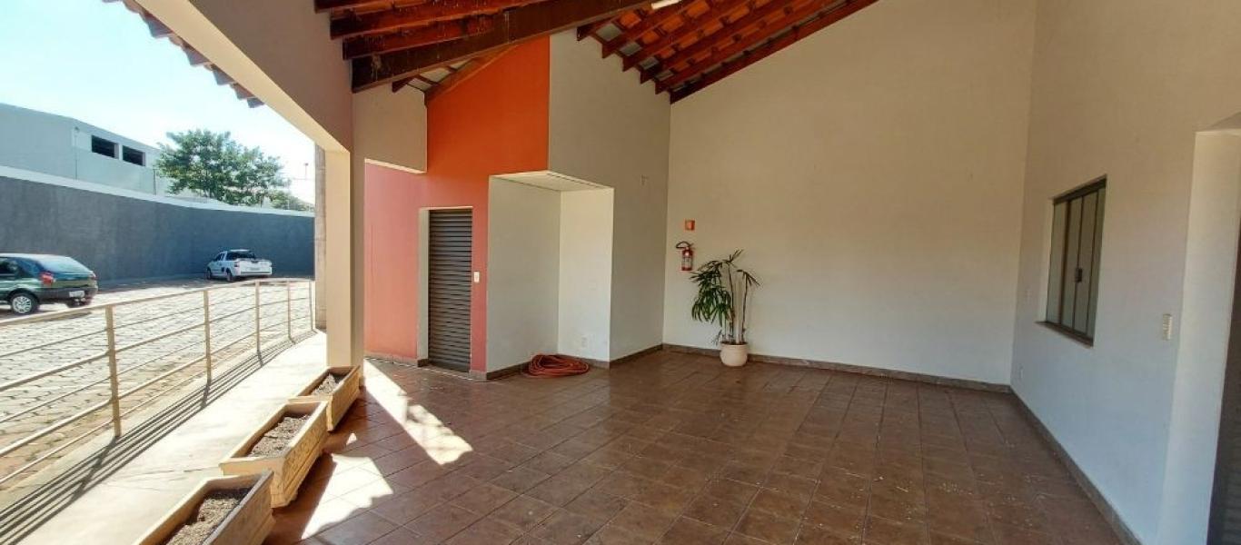 CASA NO Jardim Monte Carlo em Assis
