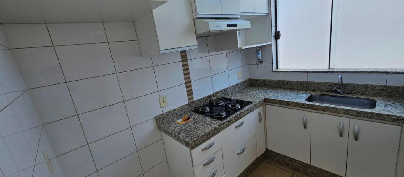 CASA NO Jardim Monte Carlo em Assis