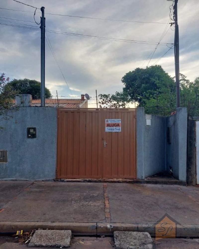 CASA NA Vila Rodrigues em Assis