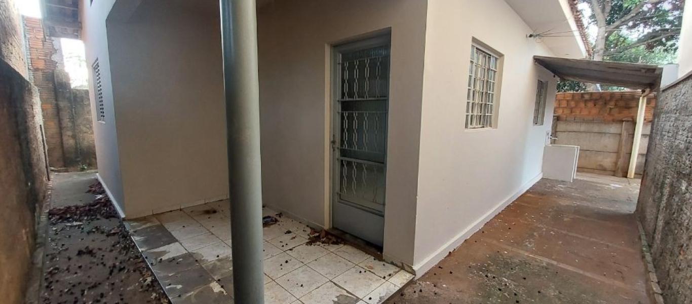CASA NA Vila Rodrigues em Assis