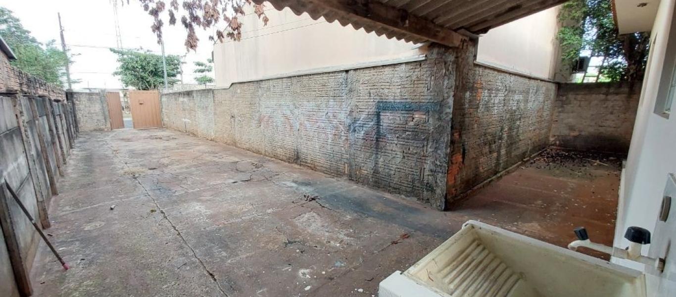 CASA NA Vila Rodrigues em Assis