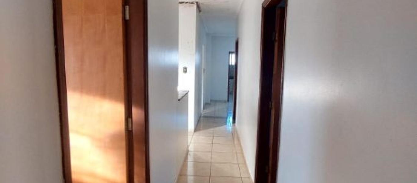 CASA NA Vila Nova Santana em Assis