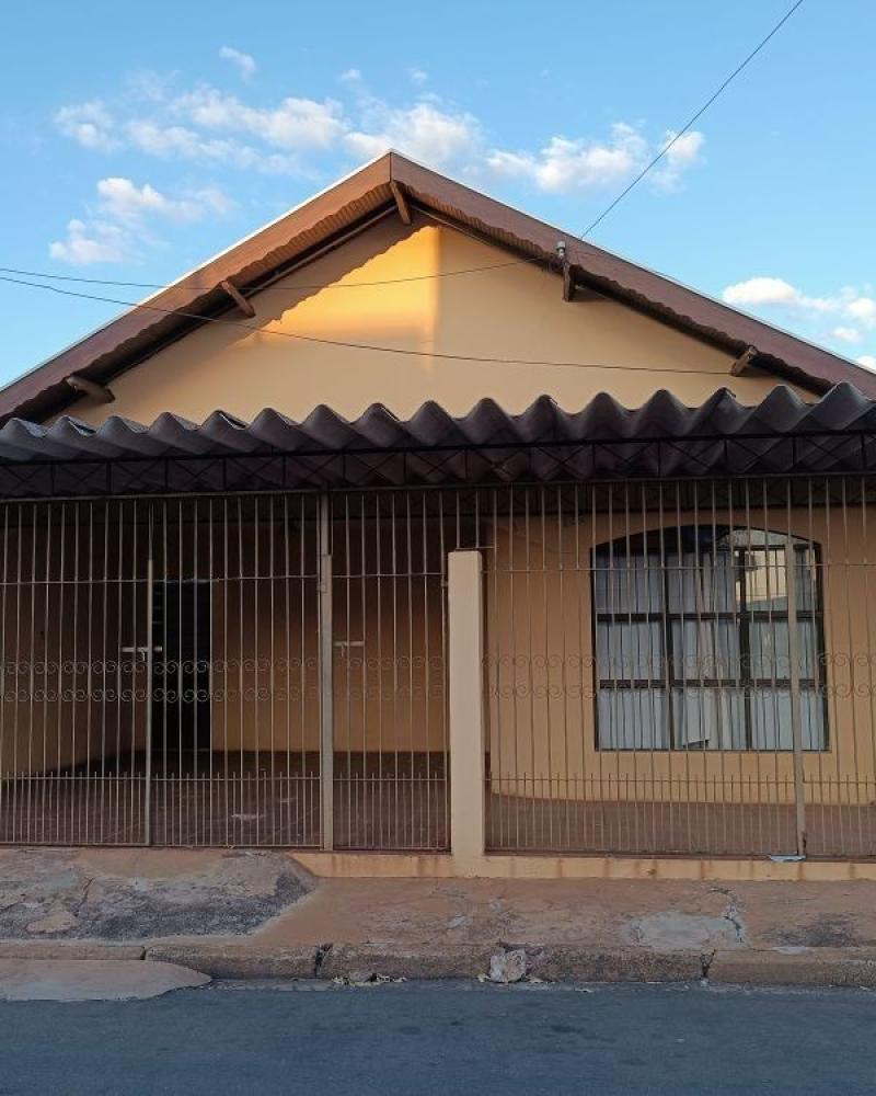 CASA NA VILA RODRIGUES em Assis
