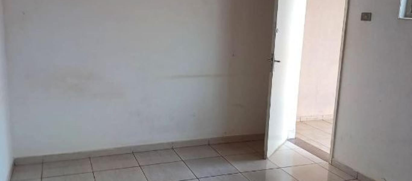 CASA NA Vila Orestes em Assis