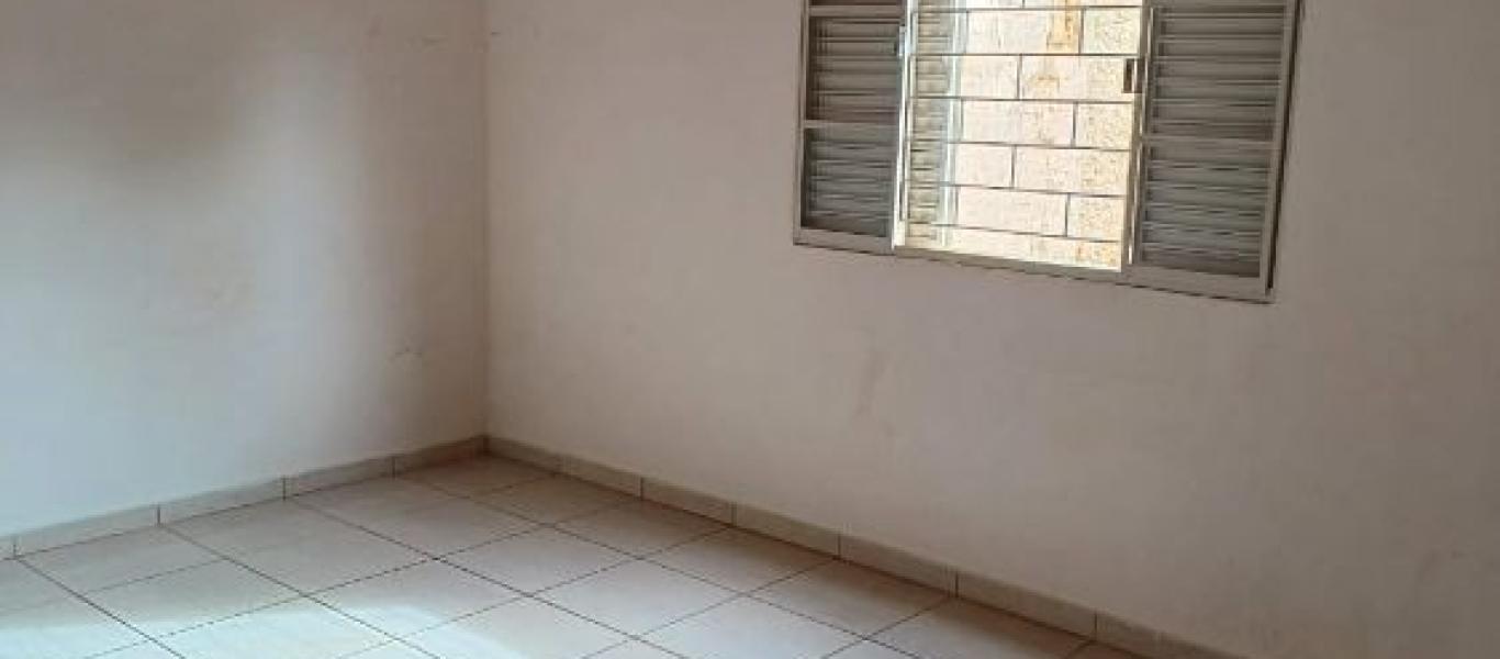 CASA NA Vila Orestes em Assis