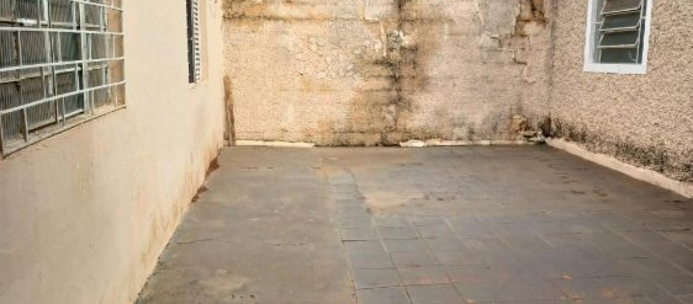 CASA NA Vila Orestes em Assis