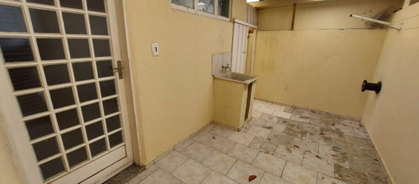 CASA NA Vila Clementina em Assis