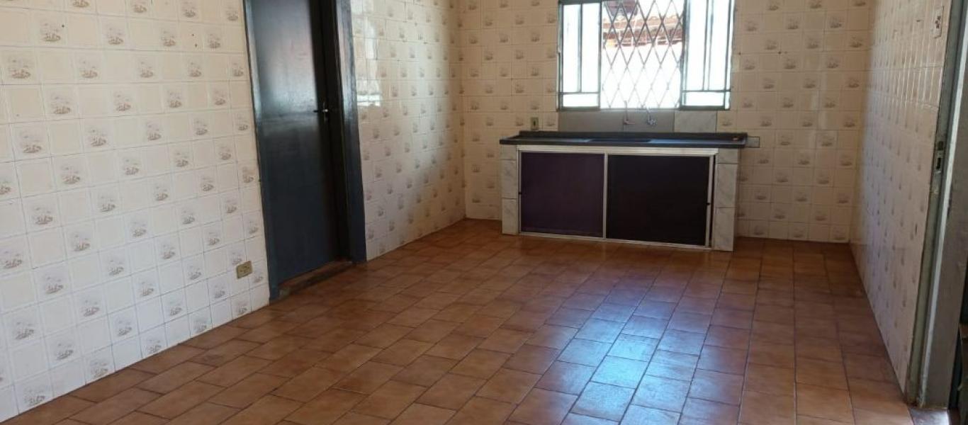 CASA NA VILA SANTA CECILIA em Assis