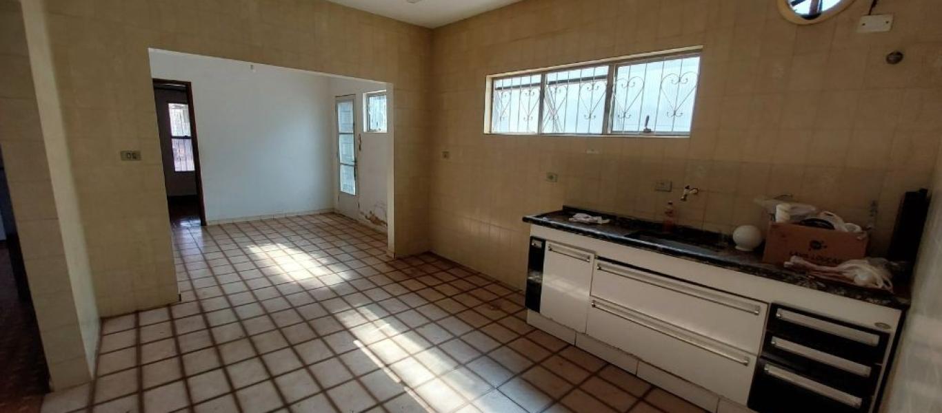 CASA NA Centro em Assis