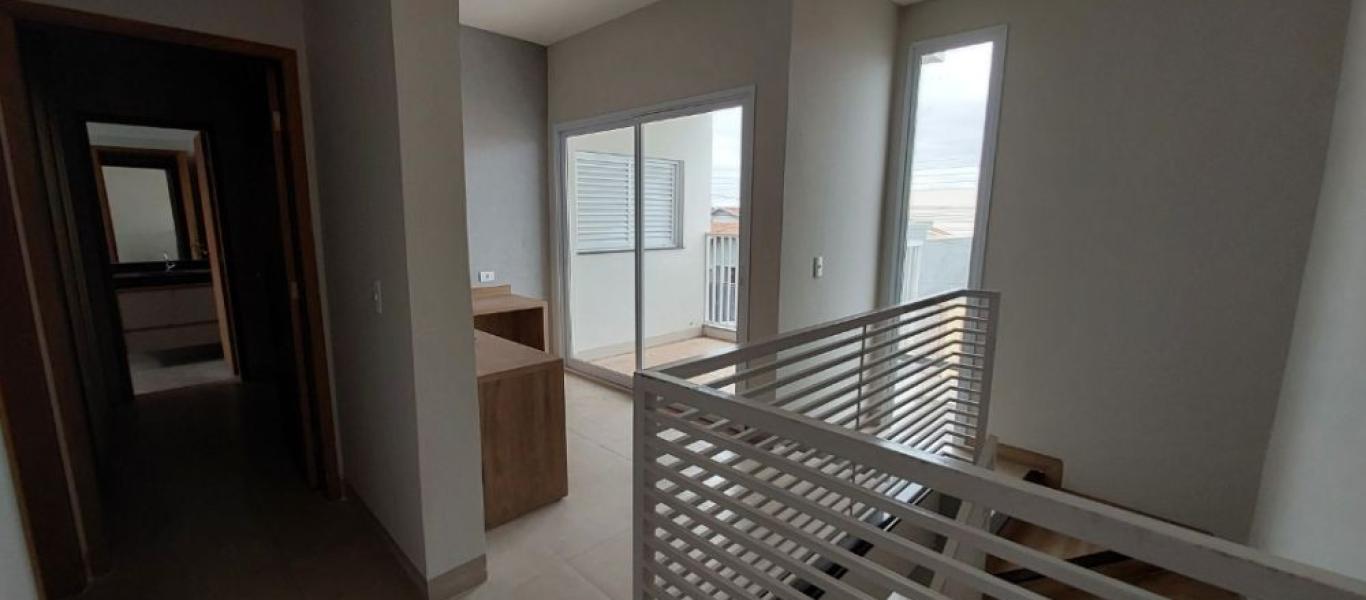 CASA NA Vila Tênis Clube em Assis