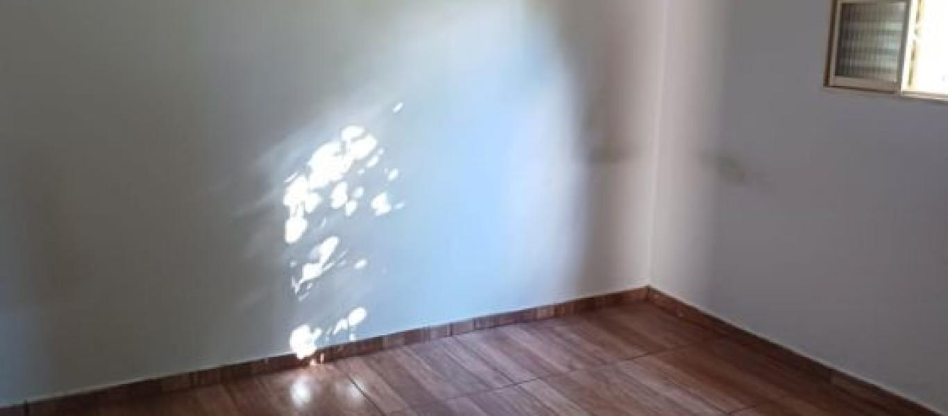 CASA NA Vila Fabiano em Assis