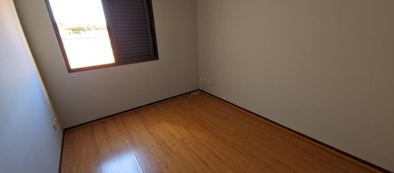 APARTAMENTO NA Centro em Assis