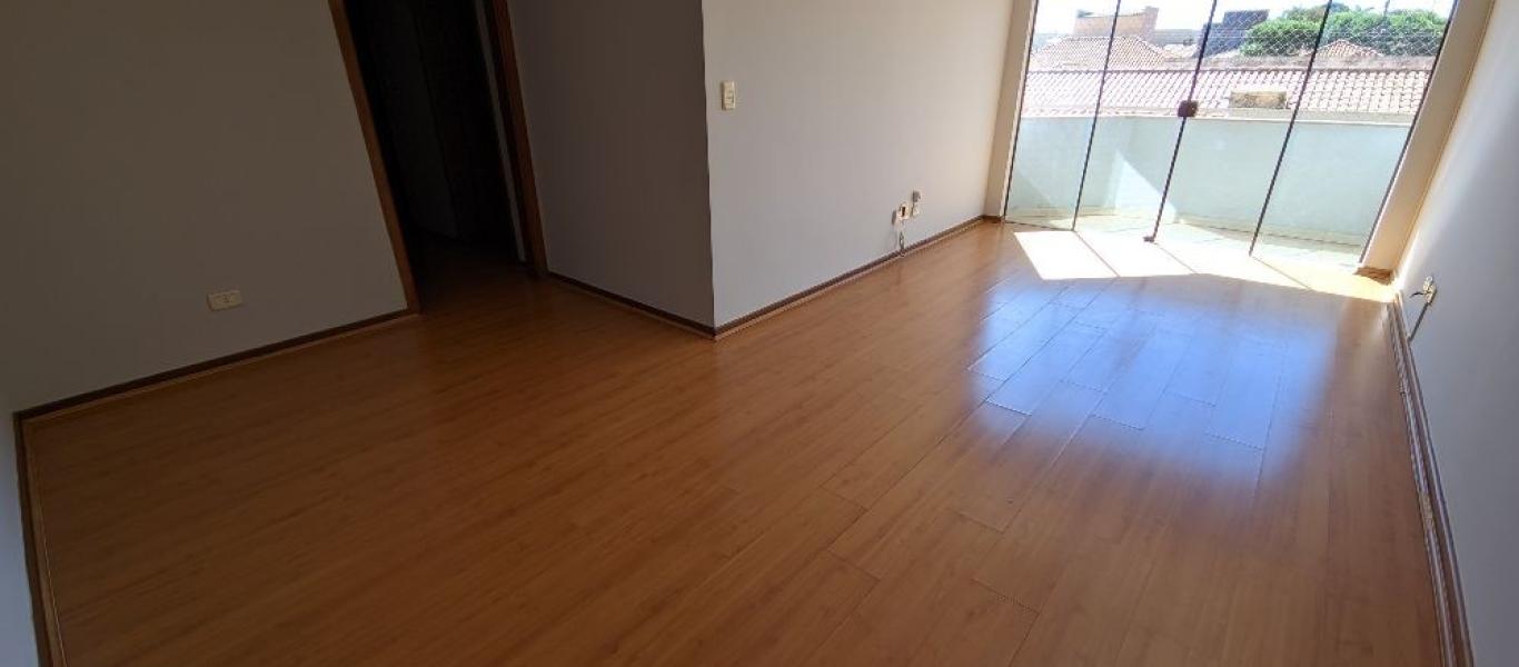 APARTAMENTO NA Centro em Assis