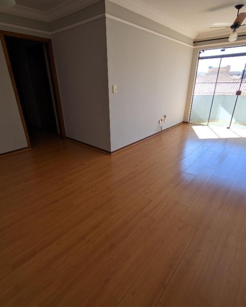 APARTAMENTO NA Centro em Assis
