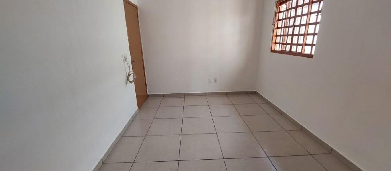 CASA NO Parque das Acácias em Assis