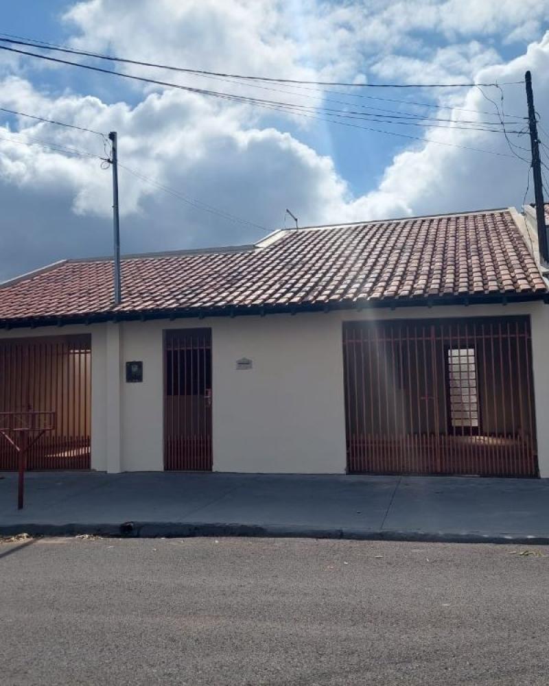 CASA NO Parque das Acácias em Assis
