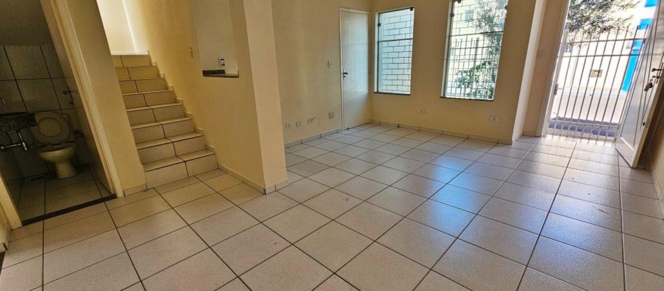 CASA NA Vila Tênis Clube em Assis