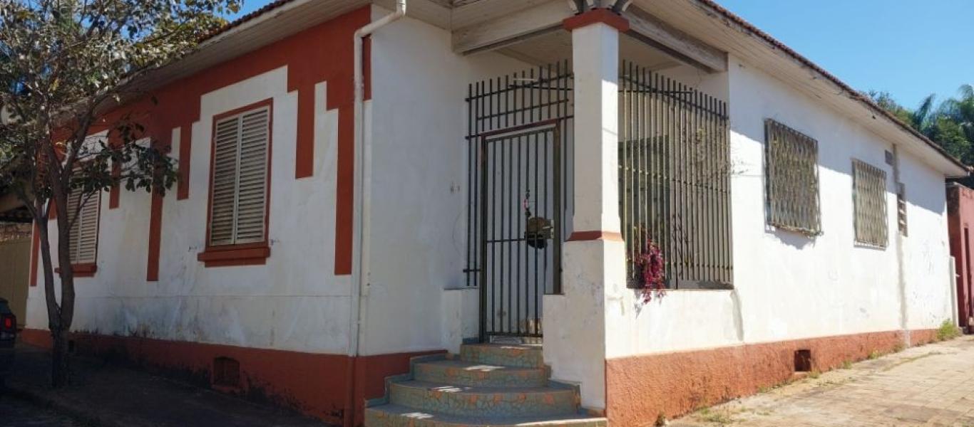 CASA NA Centro em Assis