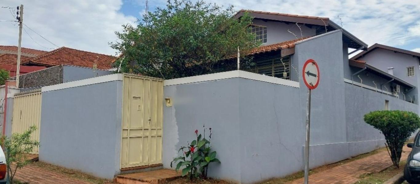 CASA NA Centro em Assis
