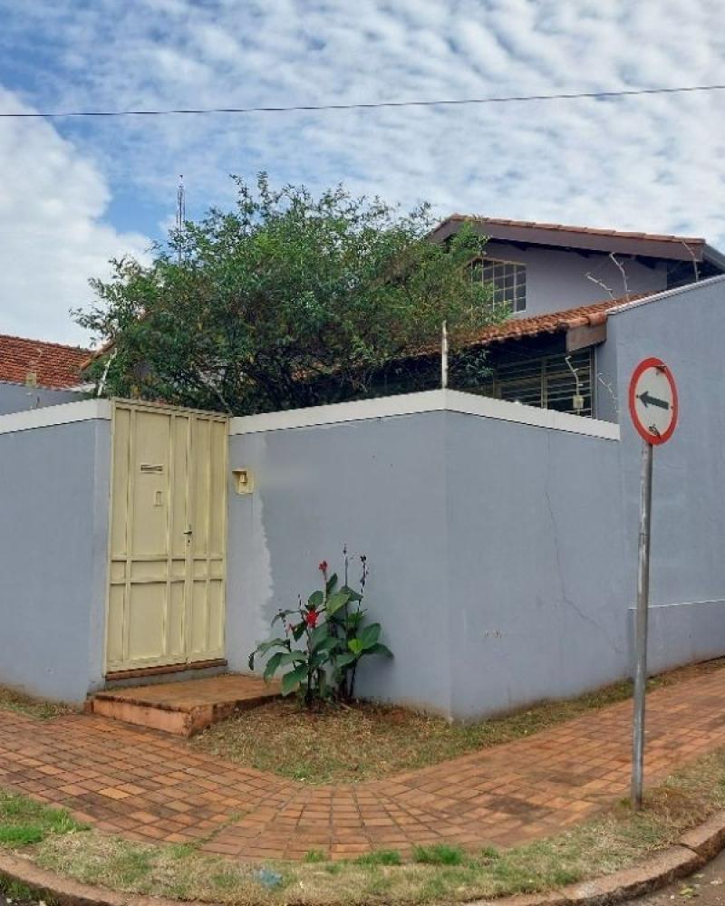 CASA NA Centro em Assis